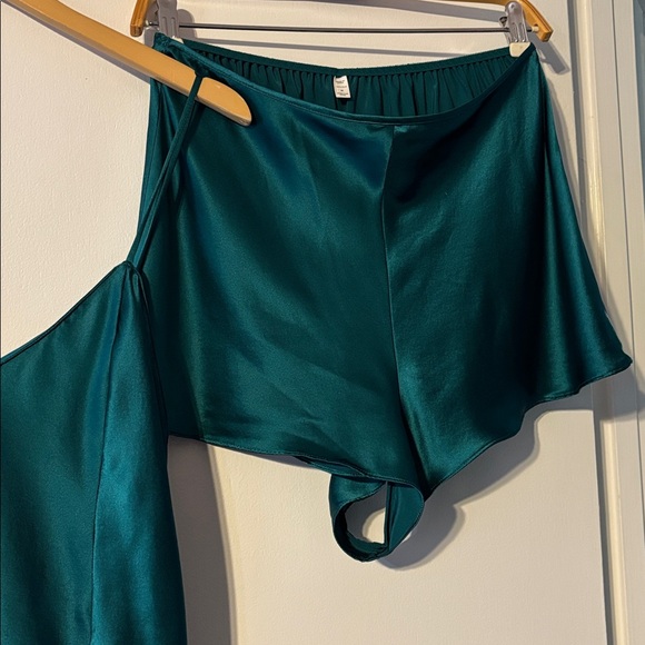 90’s Vintage Victoria's Secret Silk Green Sleepwear Set Cami Shorts Medium Hot M - Picture 7 of 17